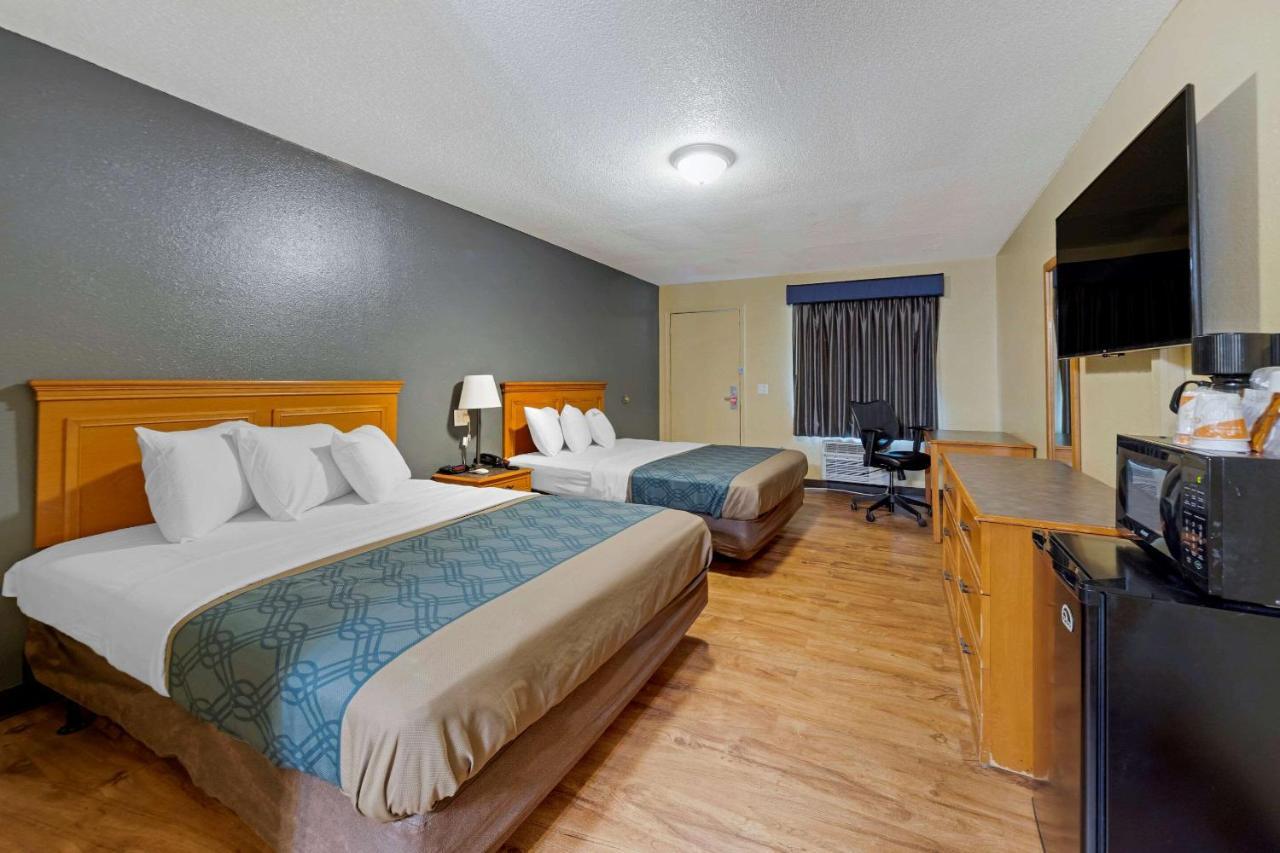Econo Lodge Pryor Creek Zewnętrze zdjęcie