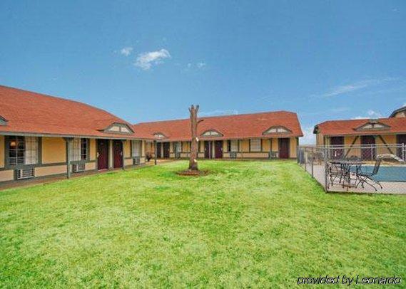 Econo Lodge Pryor Creek Zewnętrze zdjęcie