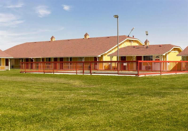 Econo Lodge Pryor Creek Zewnętrze zdjęcie